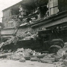 Carrot_Lorry_Cawdell's Lorry now holding up the front of the building