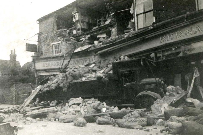 Cawdell's 2 - 17.09.1936 Cawdells - Lorry damage September 1936