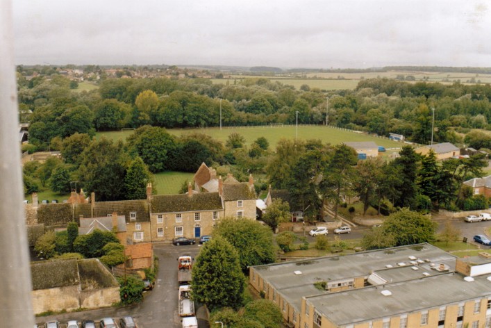Towards Islip, with Chancery Lane (L-R) | David Tyrrell