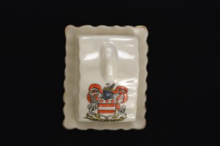 Thrapston crested butter dish Crested Butter Dish | Eric Franklin / Peter Gout