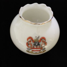 Crested Bowl | Eric Franklin / Peter Gout