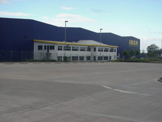 IKEA Thrapston 2000, 002 Lorry Park empty, must have been a Sunday | Ian Byrnes